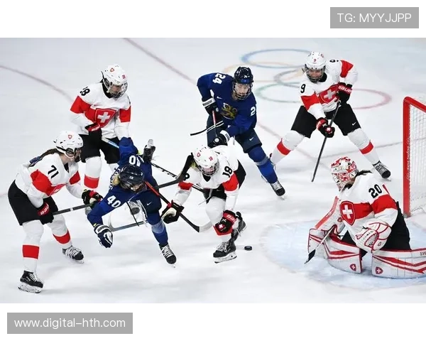 世界冰球联赛启用更小球门,守门员扑救率下降引争议 世界冰球联赛启用更小球门,守门员扑救率下降引争议